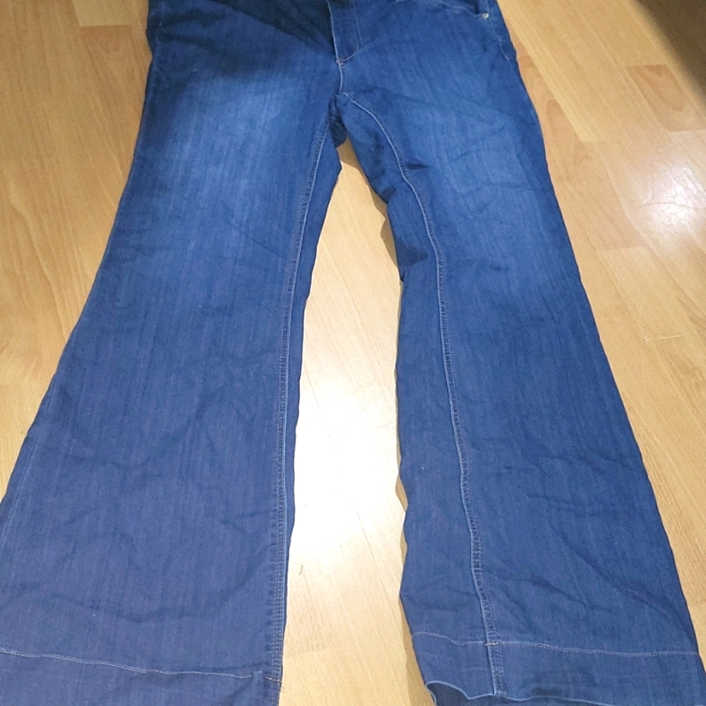 Forever 21 Wide Leg Blue Jeans